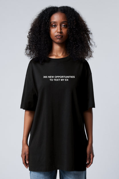 WEEK 1 OVERSIZED TEE BLACK