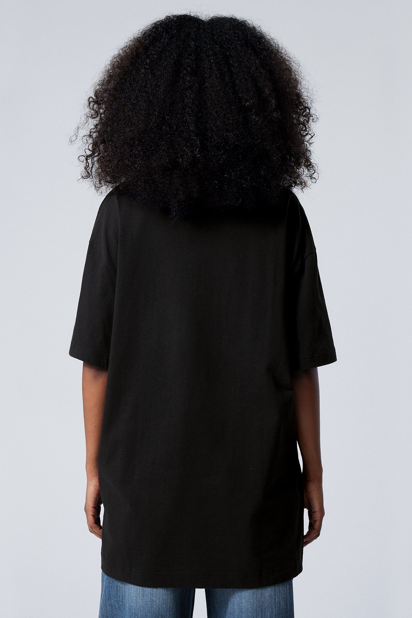 WEEK 7 OVERSIZED BLACK